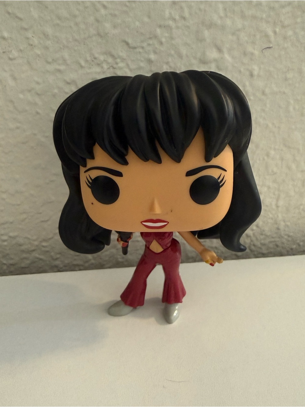 Pop! Vinyl Selena Figure in Maroon Outfit